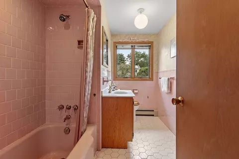 60 Dick Dr, Worcester, MA 01609 photo 23