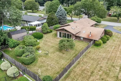 60 Dick Dr, Worcester, MA 01609 photo 4