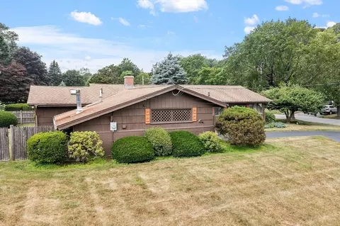 60 Dick Dr, Worcester, MA 01609 photo 5