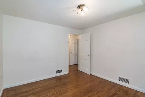115 Abbott St, Springfield, MA 01118 photo 16