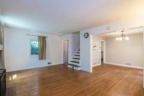 115 Abbott St, Springfield, MA 01118 photo 6