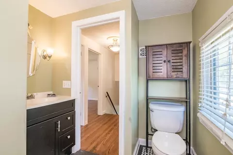 115 Abbott St, Springfield, MA 01118 photo 11