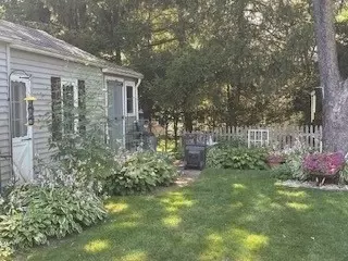 58 Maebeth St, Springfield, MA 01119 photo 11