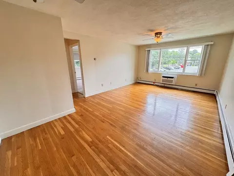 51 Warren St #1-4, Waltham, MA 02453