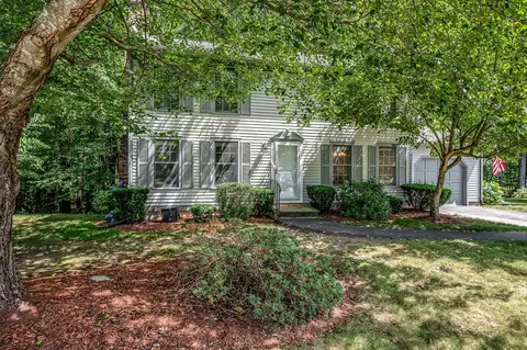 21 Partridge Cir #21, Hudson, NH 03051