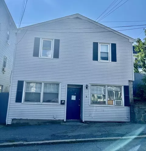 8 Felton St, Hudson, MA 01749