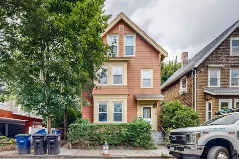 12 Buckingham St, Somerville, MA 02143