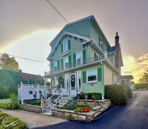 13 South St, Spencer, MA 01562