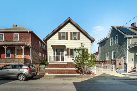 566 S Second St, New Bedford, MA 02744