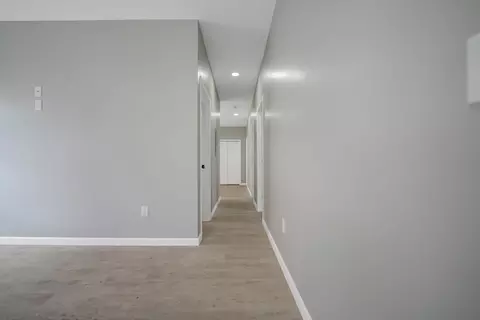 Entry Way - 35 Hood St, Fall River, MA 02720 photo 5 of 7