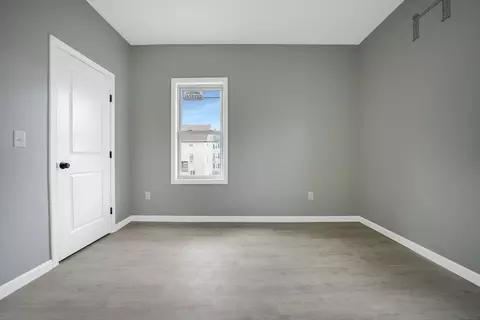 Bedroom - 35 Hood St, Fall River, MA 02720 photo 4 of 6
