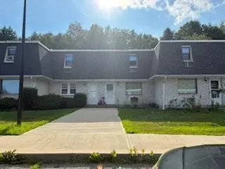 34 B Princeton Ter #34 B, Greenfield, MA 01301