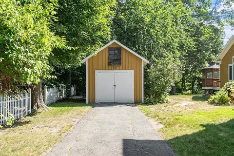 55 W Main St, Georgetown, MA 01833 photo 38