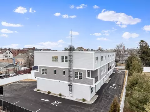 889-895 Grinnell St #5, Fall River, MA 02721 photo 4