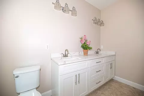 10 Clover Cir #B, Salisbury, MA 01952 photo 21