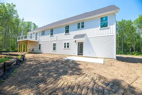 10 Clover Cir #B, Salisbury, MA 01952 photo 3