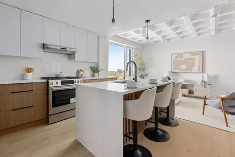 125 Lowell St #6A, Somerville, MA 02143