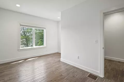 14 Bay Edge Ln, Worcester, MA 01604 photo 16