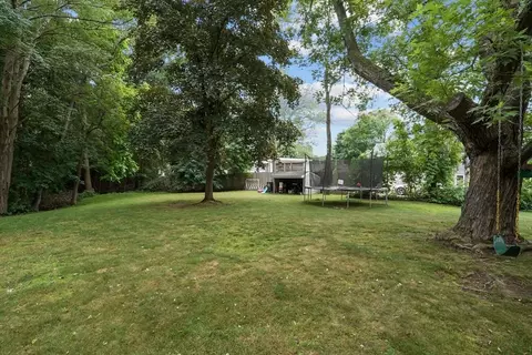 4 Mott Dr, Attleboro, MA 02703 photo 8