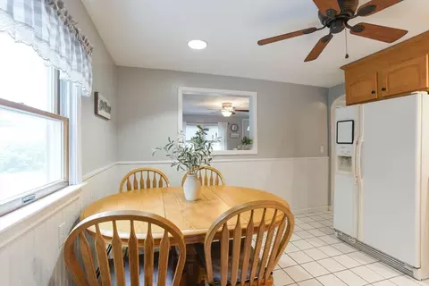 4 Mott Dr, Attleboro, MA 02703 photo 12