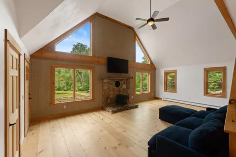 22 Potter Rd, Douglas, MA 01516 photo 16