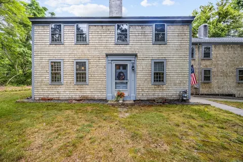 687 Main St, Wareham, MA 02571 photo 2