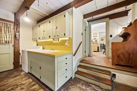 687 Main St, Wareham, MA 02571 photo 9