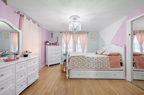 11 Savoy St, Worcester, MA 01607 photo 16