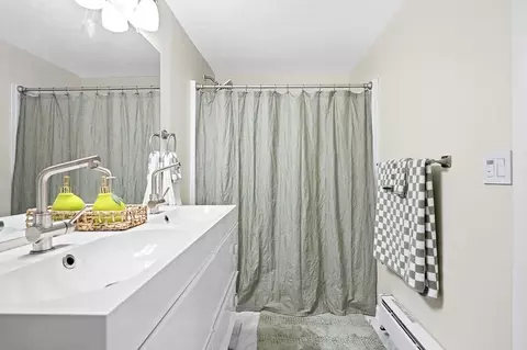 11 Savoy St, Worcester, MA 01607 photo 18