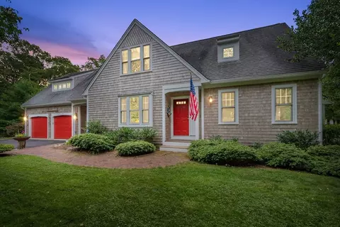 771 Sandwich Rd, Falmouth, MA 02536