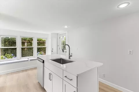54 L St, Hull, MA 02045 photo 11