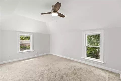 54 L St, Hull, MA 02045 photo 29