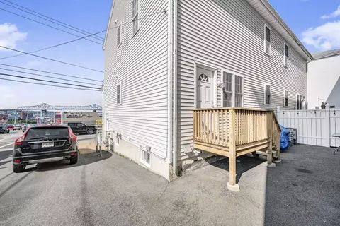 255-263 William, Fall River, MA 02721 photo 5