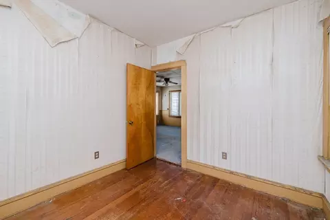 1004 Slade St, Fall River, MA 02724 photo 23