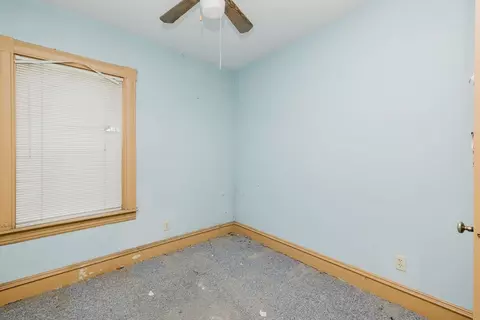 1004 Slade St, Fall River, MA 02724 photo 22