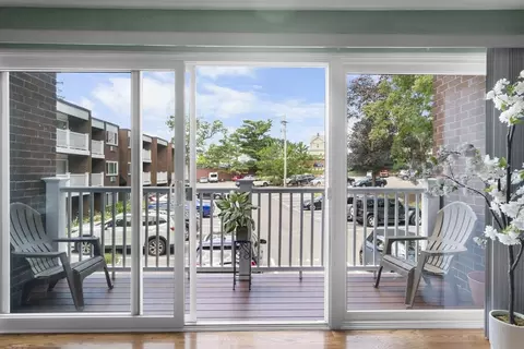 25 Jones Ter #4, Stoughton, MA 02072