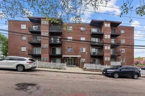 175 Clare Ave #B4, Boston, MA 02136