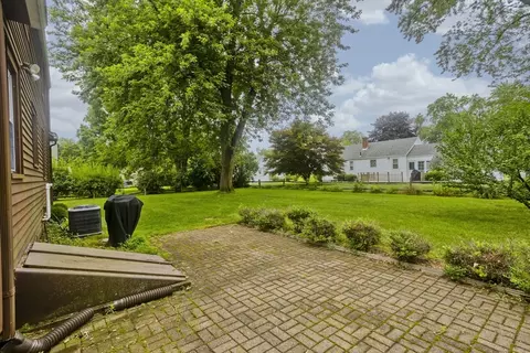 Exterior - 54 Mohawk Dr, Springfield, MA 01129 photo 8 of 9