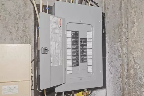 Other - 54 Mohawk Dr, Springfield, MA 01129 photo 3 of 4
