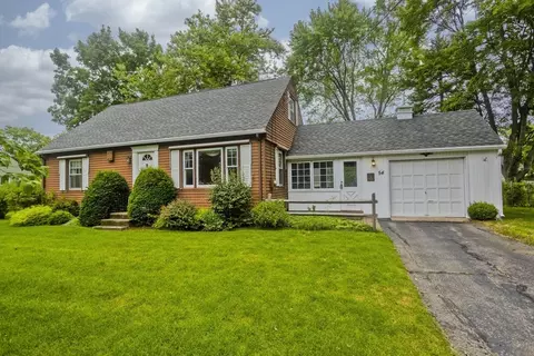 54 Mohawk Dr, Springfield, MA 01129