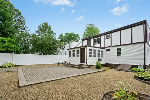 22 Bonad Rd, Dedham, MA 02026 photo 5