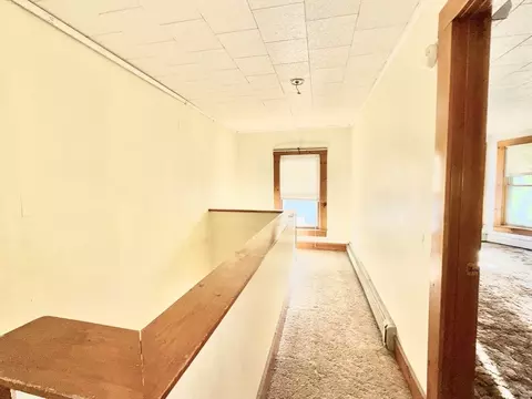 Entry Way - 39 Summer St, Athol, MA 01331 photo 2 of 2