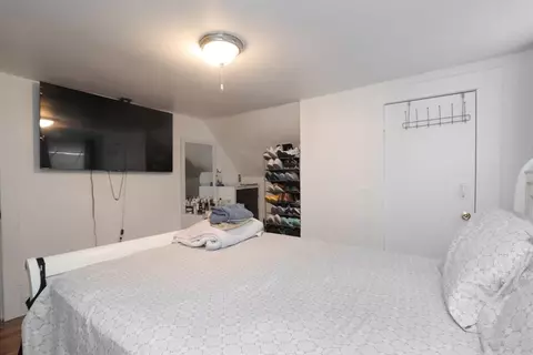 209 Tyler St, Springfield, MA 01109 photo 9
