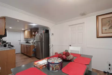 209 Tyler St, Springfield, MA 01109 photo 14