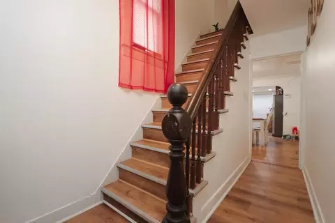 209 Tyler St, Springfield, MA 01109 photo 11