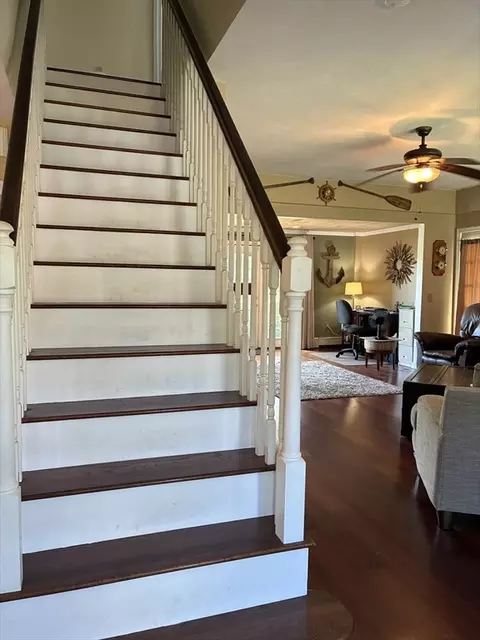 Entry Way - 40 Weaver St #C, Wareham, MA 02576 photo 3 of 3