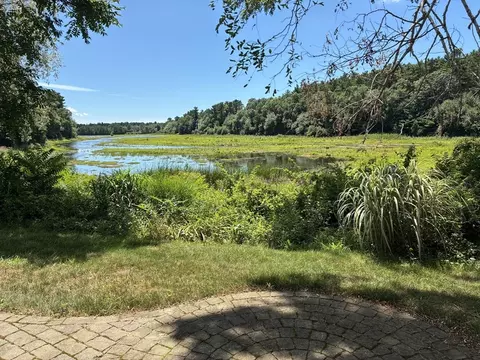 View/Area - 40 Weaver St #C, Wareham, MA 02576 photo 1 of 1