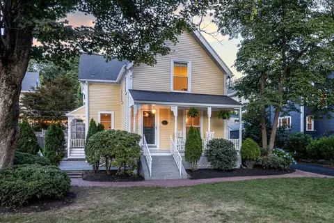 5 Cutting St, Winchester, MA 01890