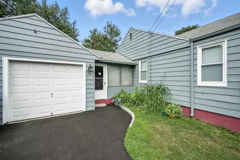 166 Drexel St, Springfield, MA 01104 photo 4