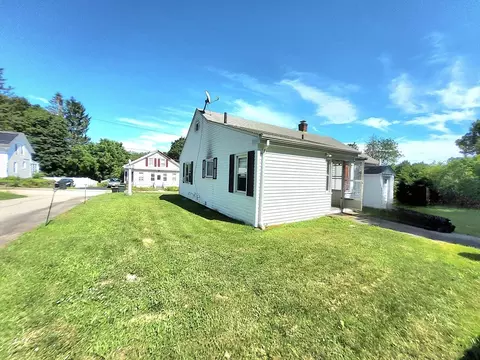 Exterior - 6 Crosby St, Webster, MA 01570 photo 5 of 8